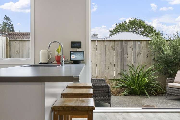 6/41 Main Road Wainuiomata_12