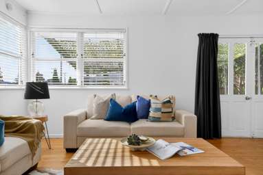 62 Valentine Street_3