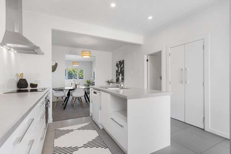 199 Point Chevalier Road Point Chevalier_8