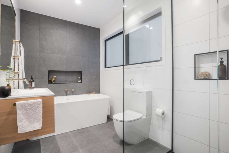 63 Neil Avenue Te Atatu Peninsula_7