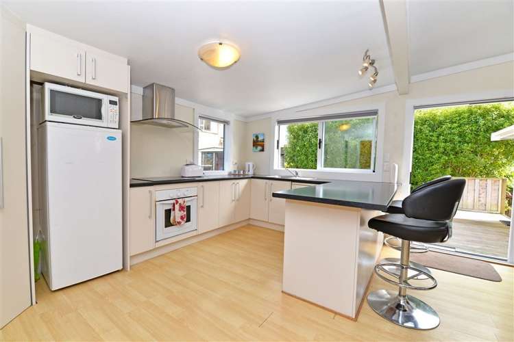 132 Mcleod Road Te Atatu South_5