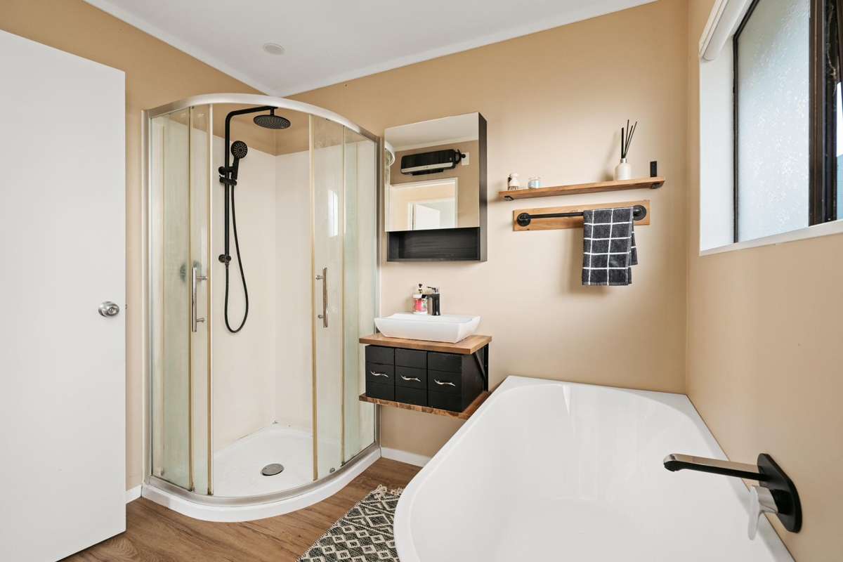 115b Forrester Drive_2