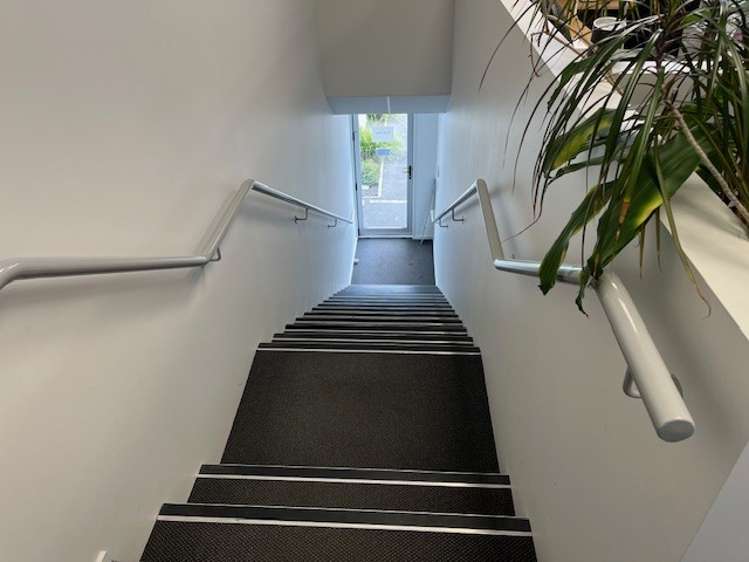 4/14 Lowe Street Addington_6