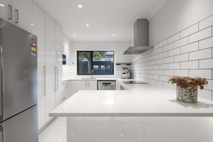 5 William Gamble Drive Greenhithe_8