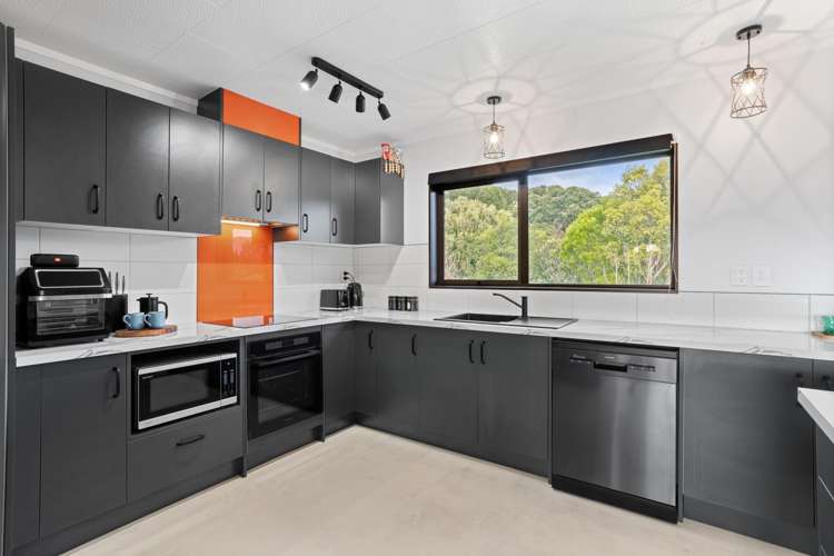 6 Moana View Road Waikawa_5