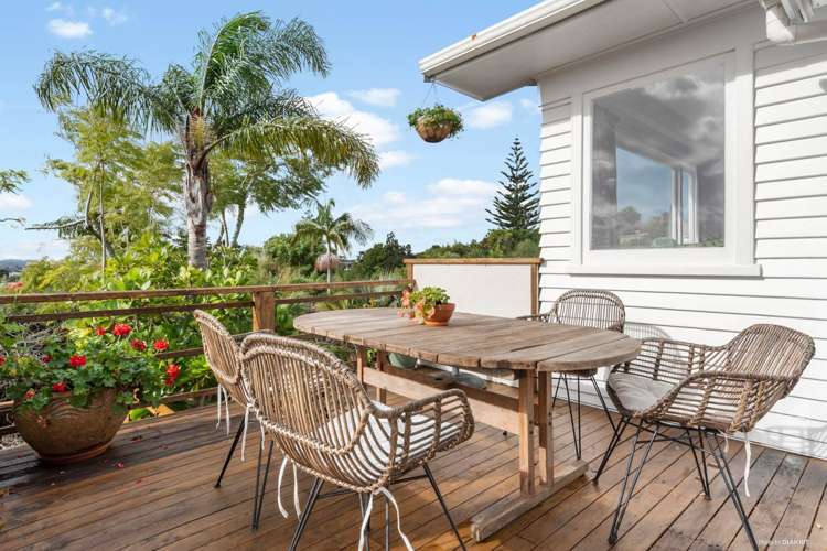 135 Glengarry Road Glen Eden_3