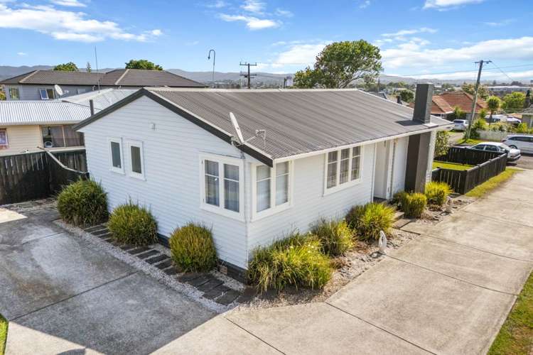 22 Kirrie Avenue Te Atatu South_17