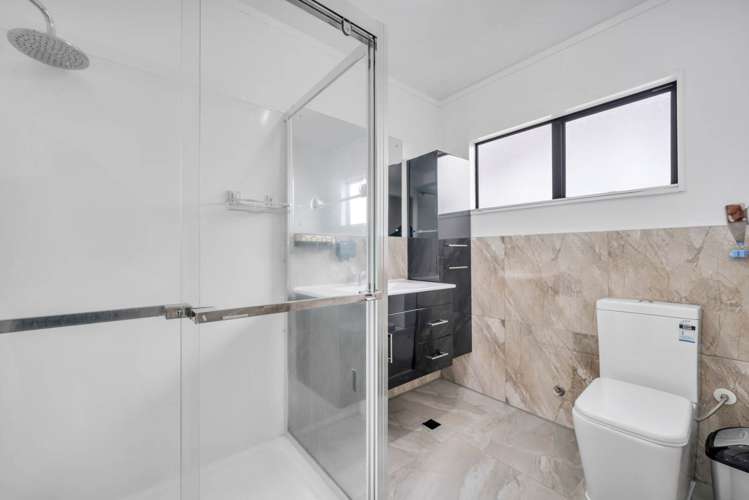 78A White Swan Road_5