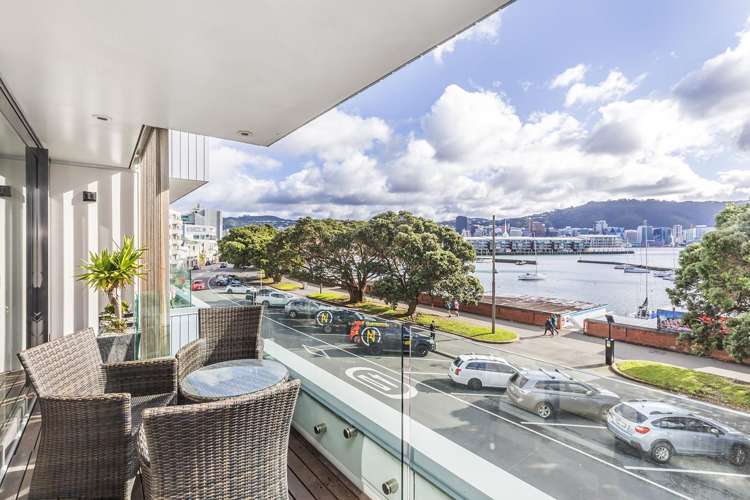 2C/138 Oriental Parade Oriental Bay_16