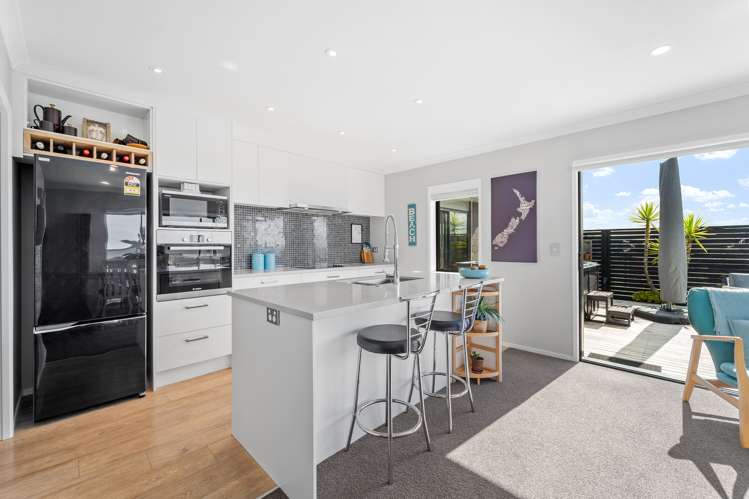 23 Woodridge Drive Stanmore Bay_3