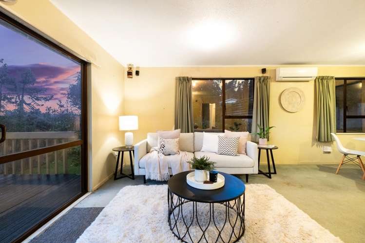 6 Japonica Crescent Ranui Heights_12