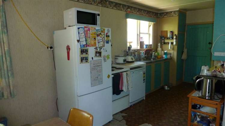 809 Mount Pleasant Road Thames_2