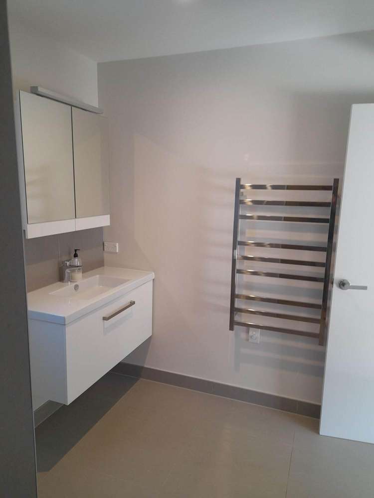 Address withheld Oratia_6