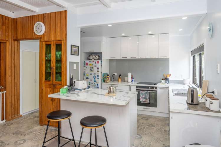 223 Maru Road Pukeatua_16