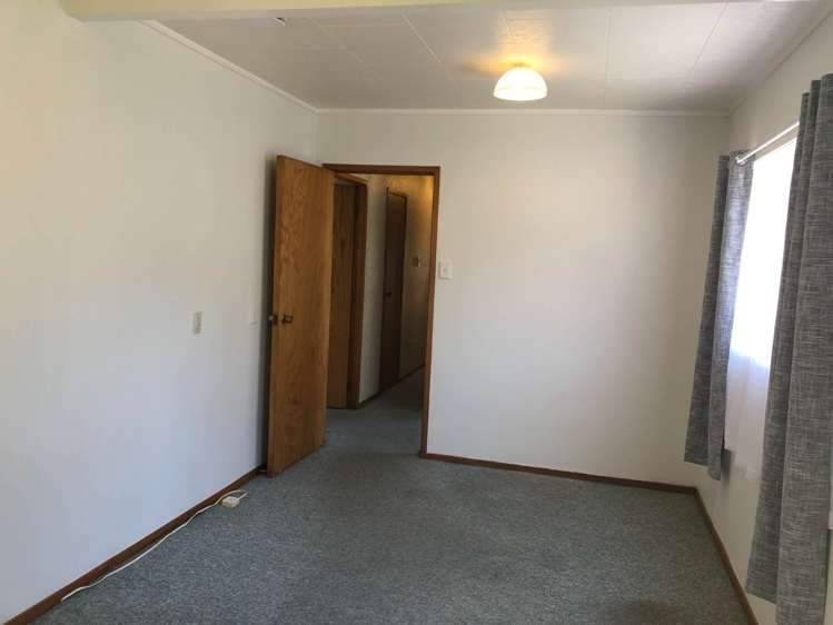 7 Cutler Street New Lynn_11