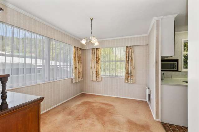 134 Hine Road Wainuiomata_4