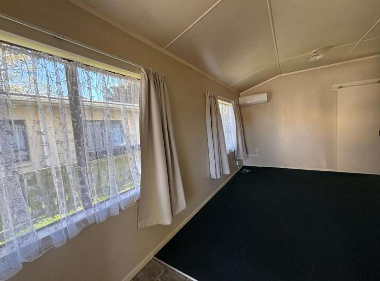 2/2 Scott Avenue Owhata_5