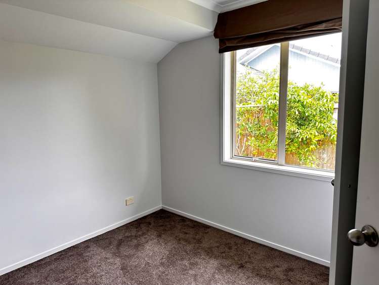 402F Onehunga Mall Onehunga_7