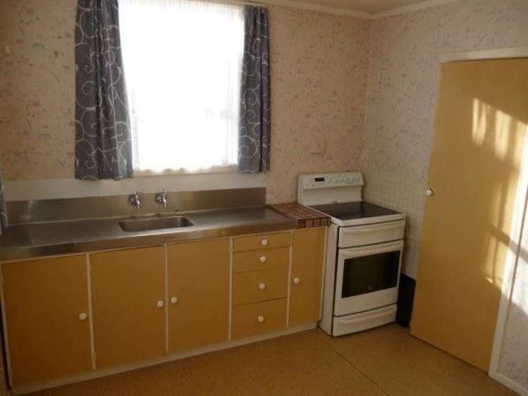 49 Argyle Street Hawera_7