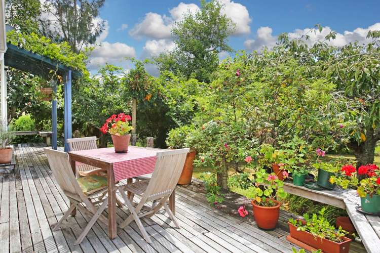 787 Runciman Road Runciman_5