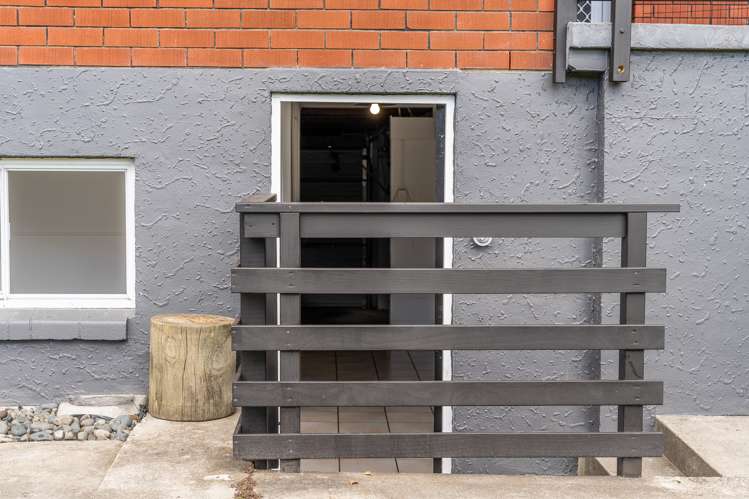 6 Bernard Street Chedworth_29