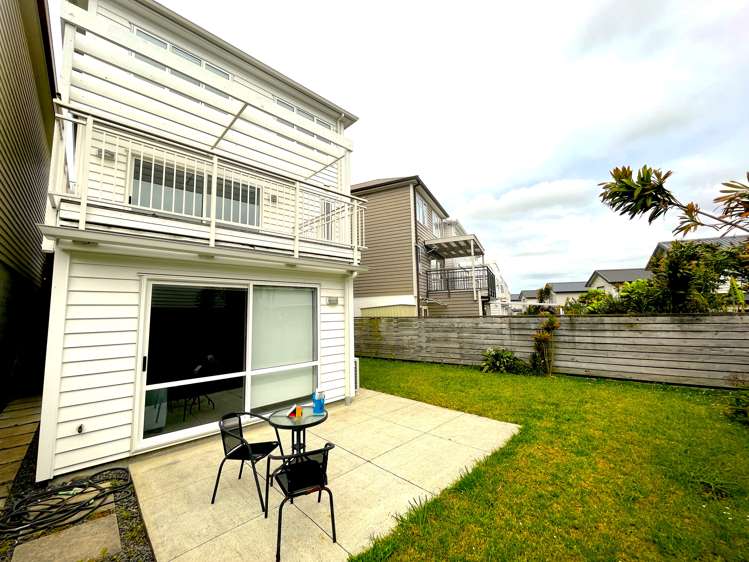 82 Arrowsmith Drive Flat Bush_15