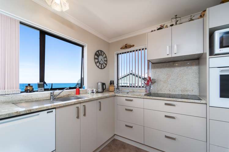 4 Ben Avon Grove Cape Palliser_15