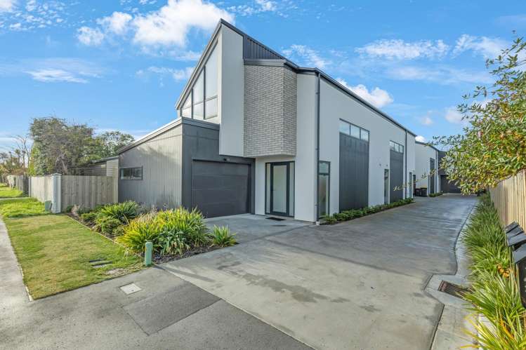 1/142 Milton Street_0