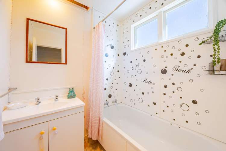 30B Dover Road Flaxmere_5