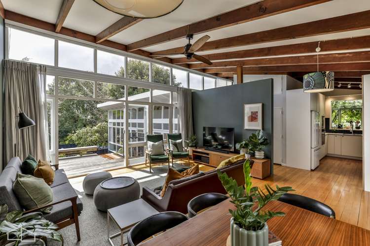 18 De Val Drive Titirangi_7