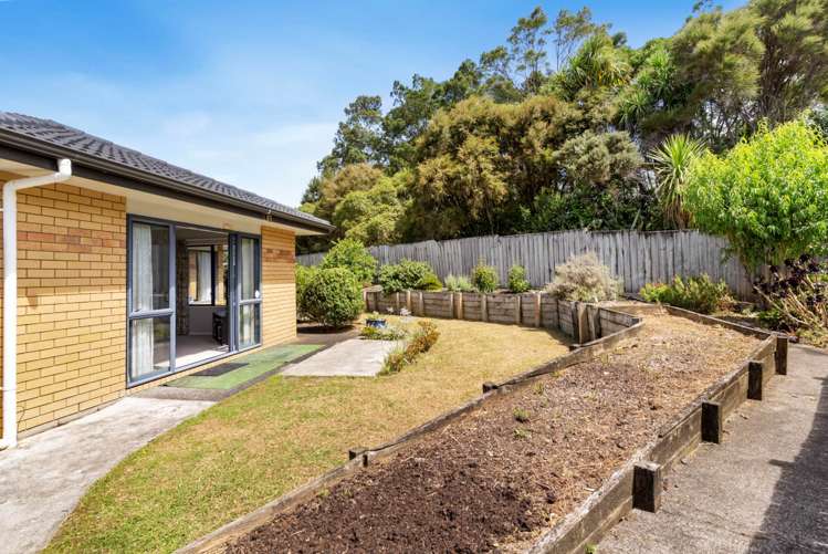 90 Buscomb Avenue Henderson_22