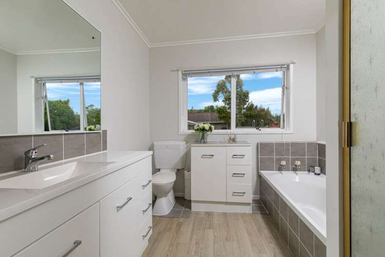 1 Marae Road Greenhithe_9