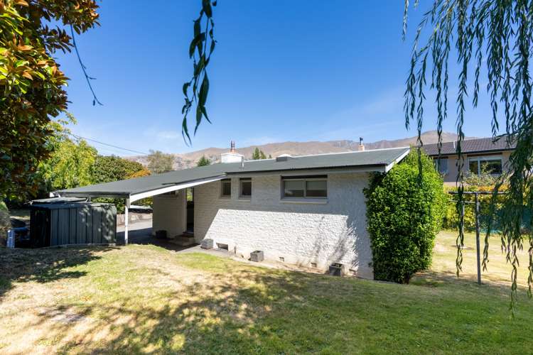 7 Mackay Street Wanaka_17