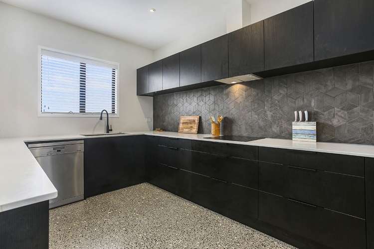 1 Daisy Burrell Drive Gulf Harbour_6