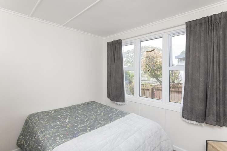 18 Birrell Street Elgin_12