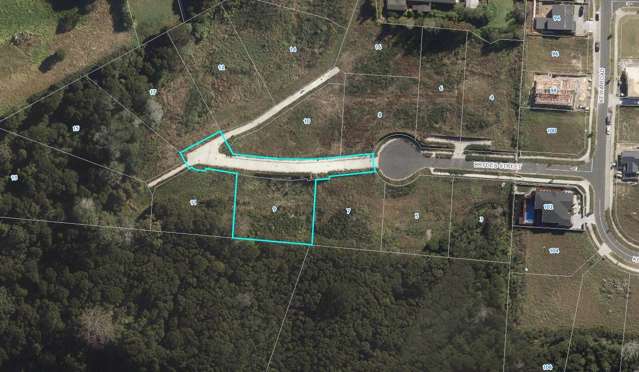 1500-5000m2 LARGE SECTIONS WITH COMMANDING VIEWS!