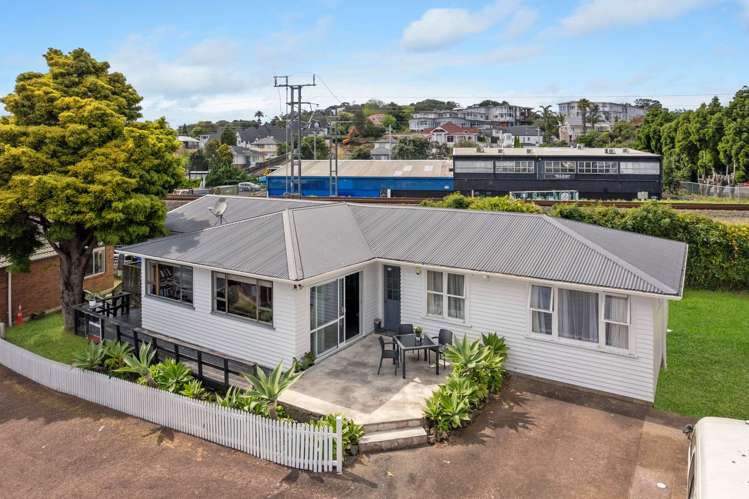 50a Willcott Street Mount Albert_18