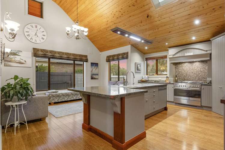 38 Sovereign Drive_5