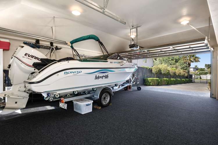 89 Thirteenth Avenue Avenues_24