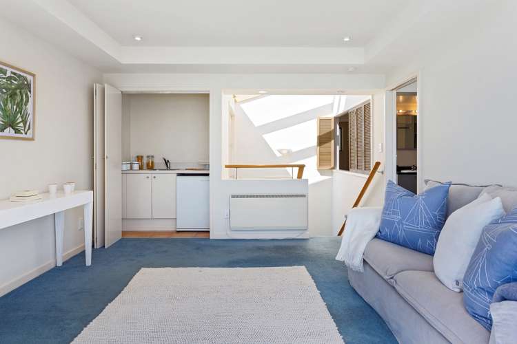 30 Whitewash Head Road Scarborough_16