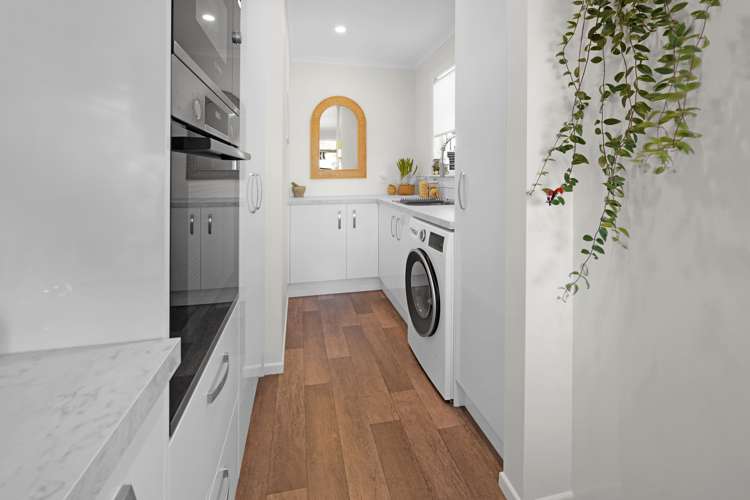 14 Manapouri Place Glenview_7