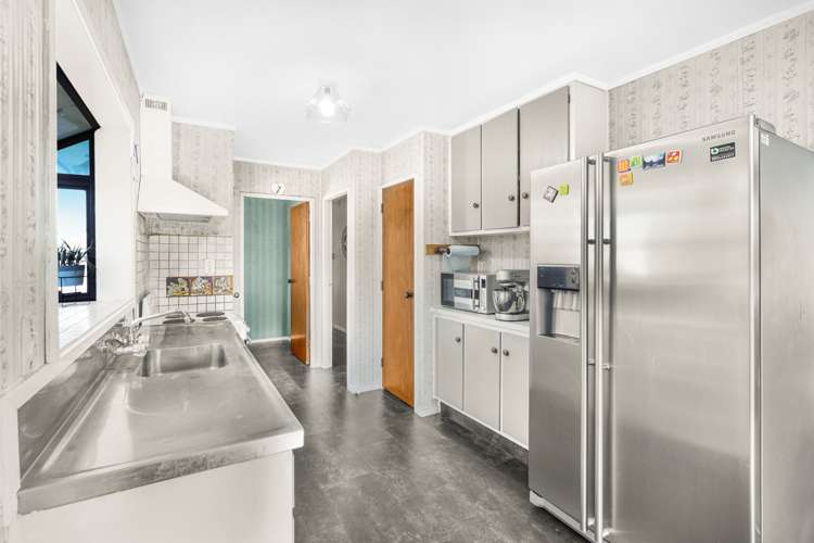 13 Karen Crescent Dinsdale_5