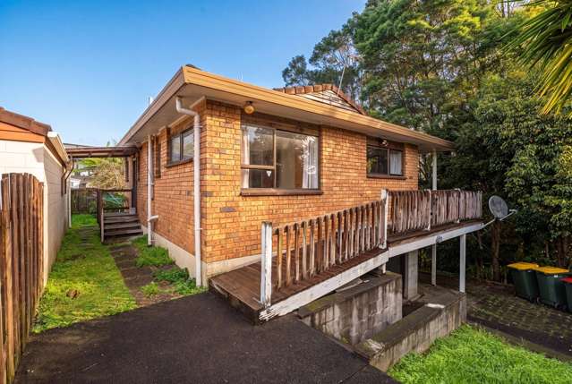 2/1 Claude Brookes Drive Henderson_2