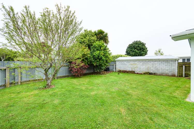 30 Mokau Place Terrace End_24