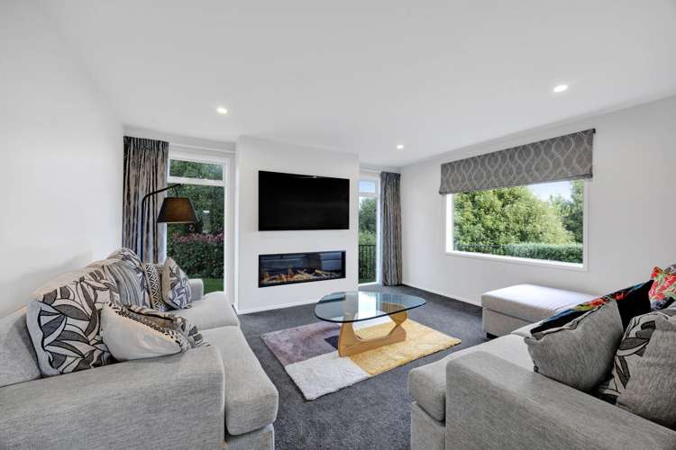 8d Amy Way Bell Block_12