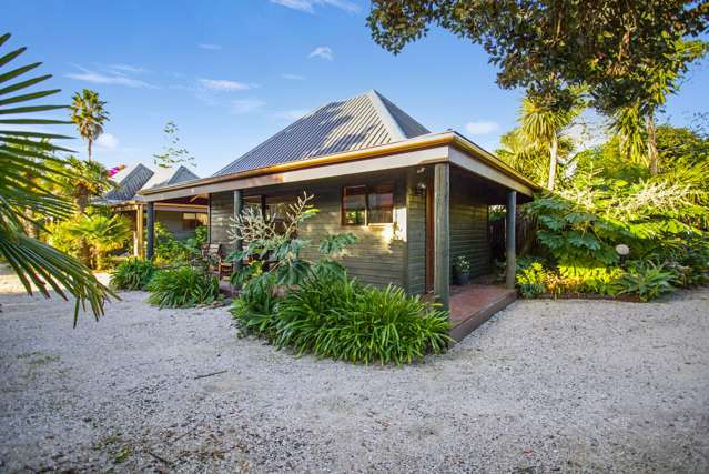 Your Hideaway Near the Harbour