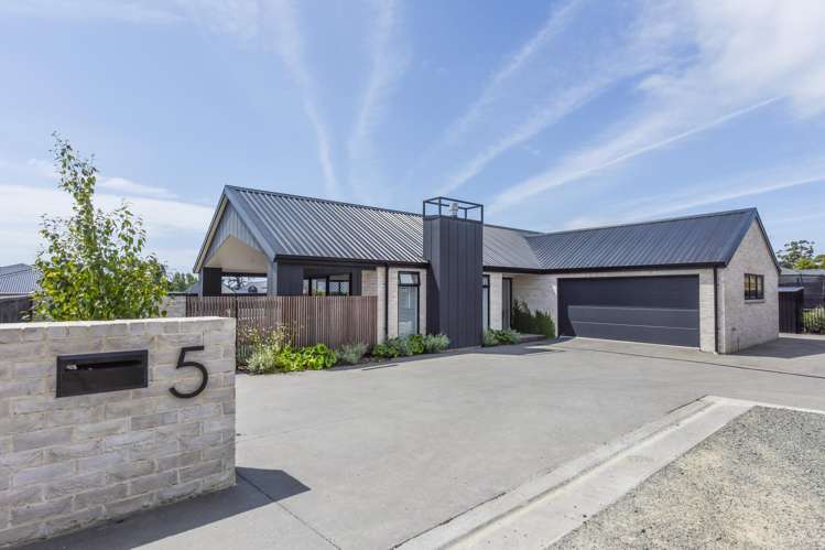 5 Safre Place Mapua_33