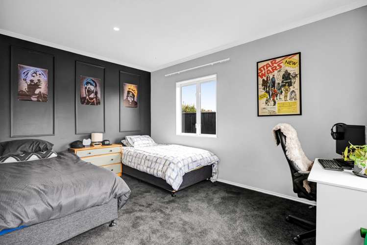 20 Maple Crescent Whalers Gate_18