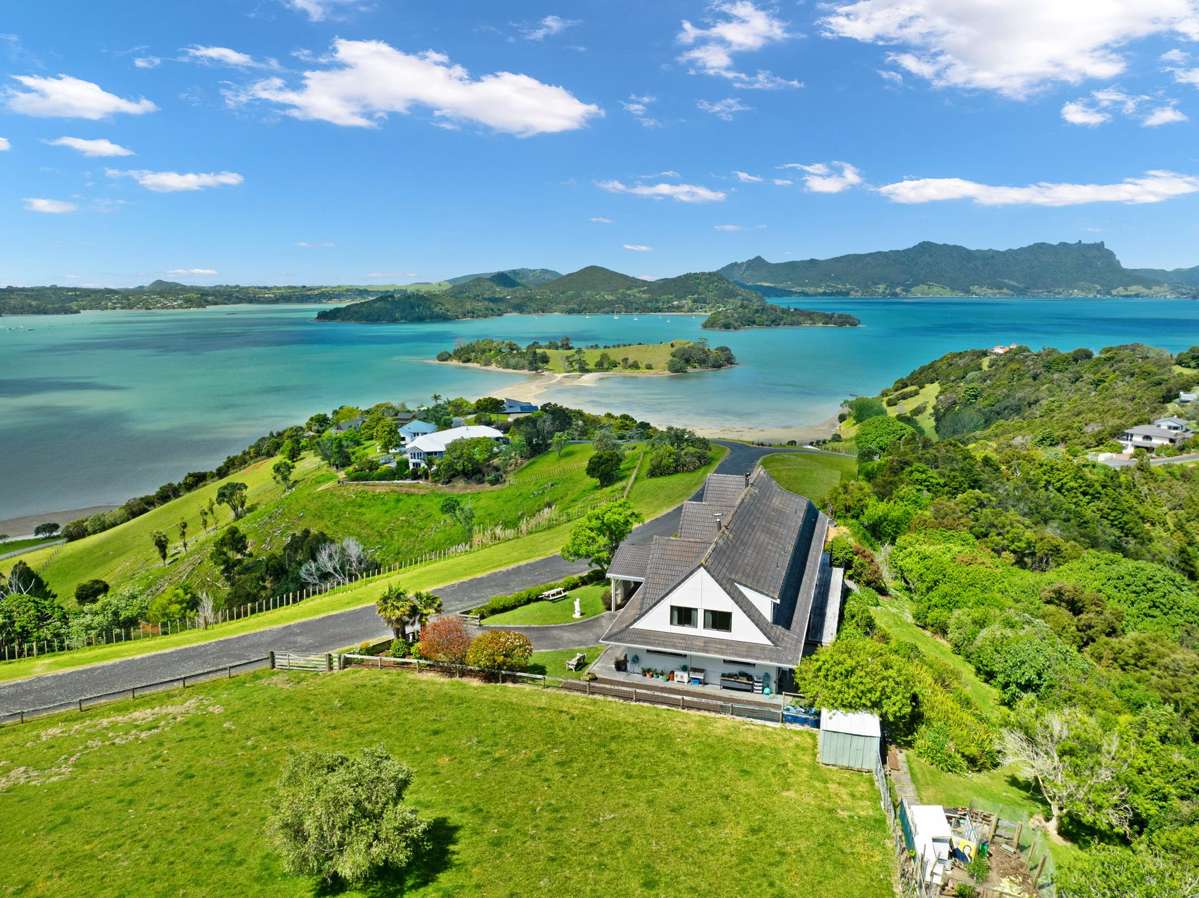 79-71 Manganese Point Road_0