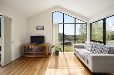 1 Dorrington Place_4